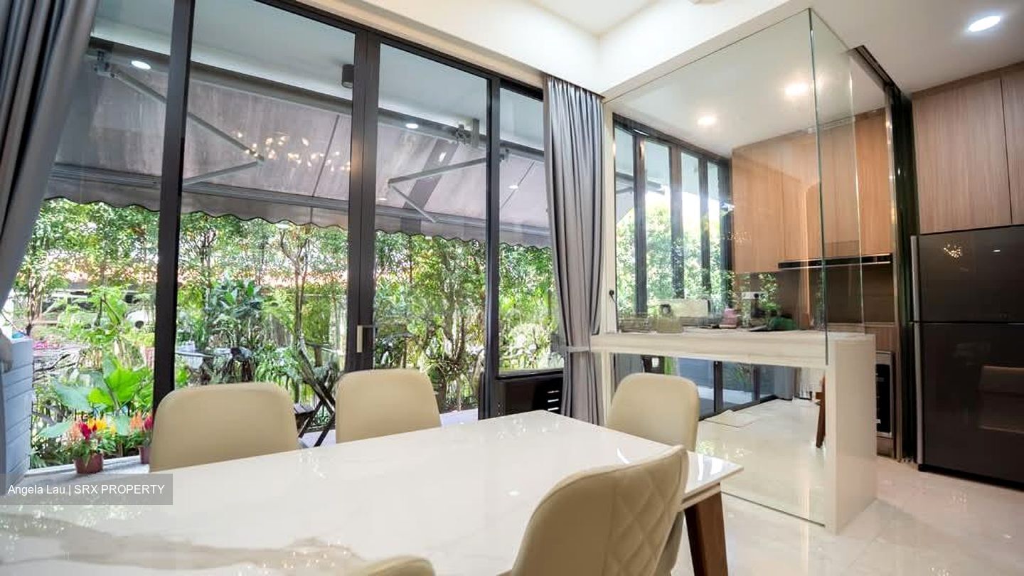 Alana (D28), Terrace #528686181